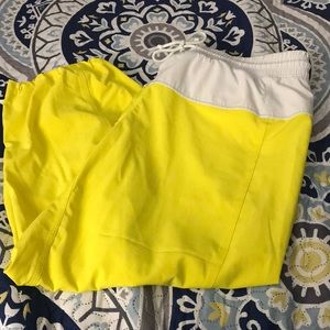 Lululemon Step Lively Yellow Crop - Size 10 NWOT